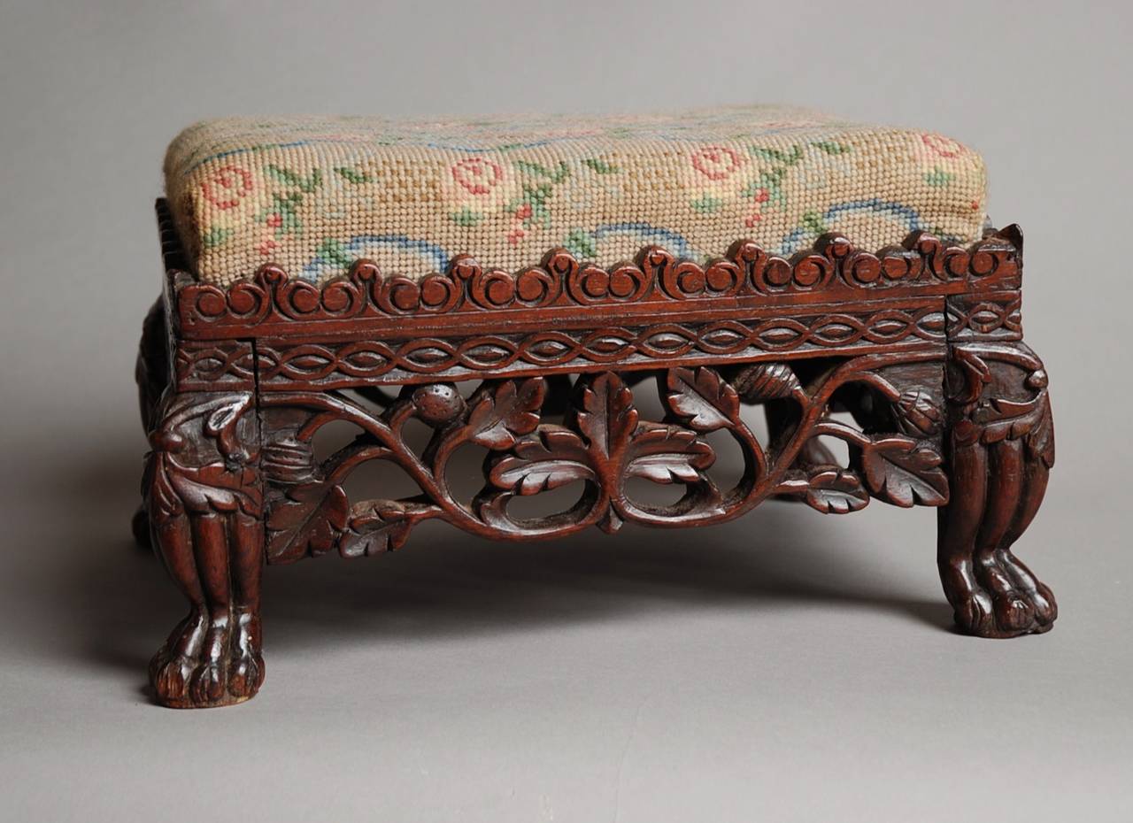 Anglo Indian padouk foot stool In Good Condition In Suffolk, GB