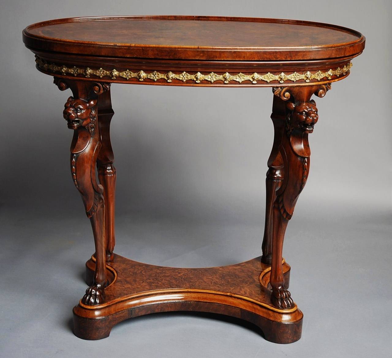 Mid-19th Century Burr Walnut Centre Table by Holland & Sons In Excellent Condition In Suffolk, GB