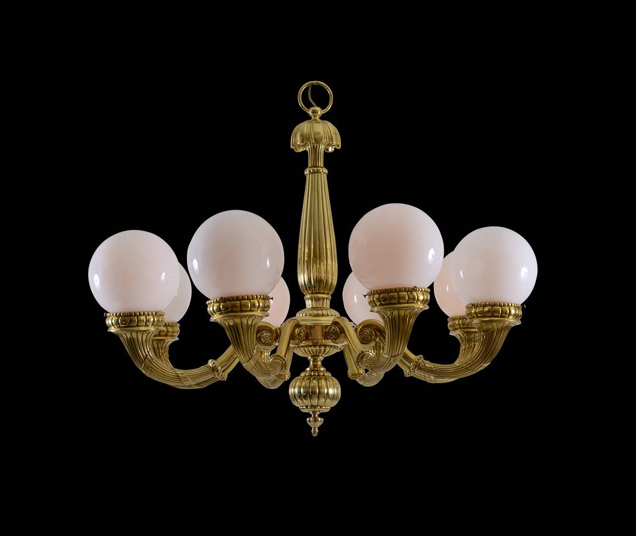 Casted chased brass Classizistic-Art nouveau Chandelier, 20th Century- Original  In Excellent Condition In Vienna, AT