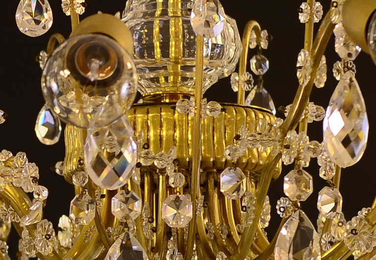 Original Lobmeyr Mid Century Modern Crystal brass/Chandelier 14 flames In Good Condition In Vienna, AT