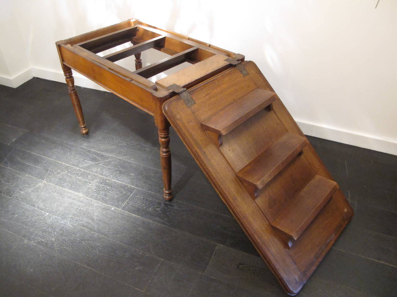 Late Victorian 19th Century Metamorphic Table or Library Steps