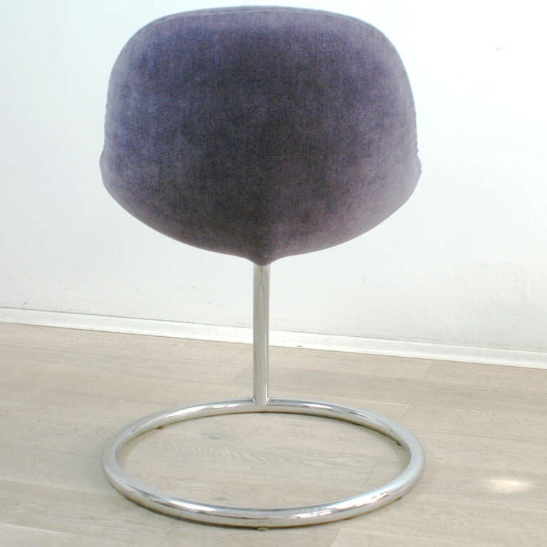 Violet Italian 1960s Tubular Chrome Cocktail Chair 1
