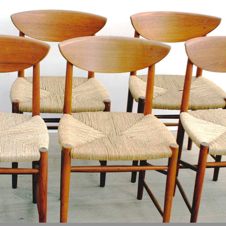 Mid-Century Modern Set of Six Peter Hvidt Model 316 Teak Dining Chairs