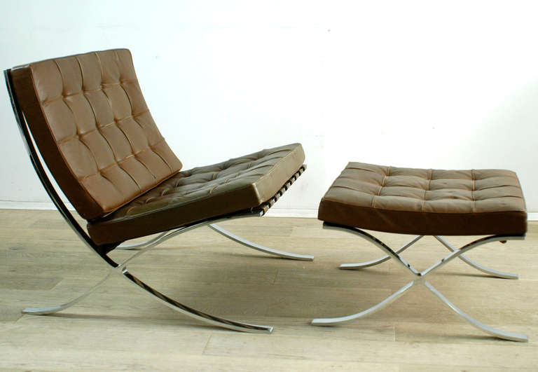 Mid-20th Century Barcelona Chair with Ottoman