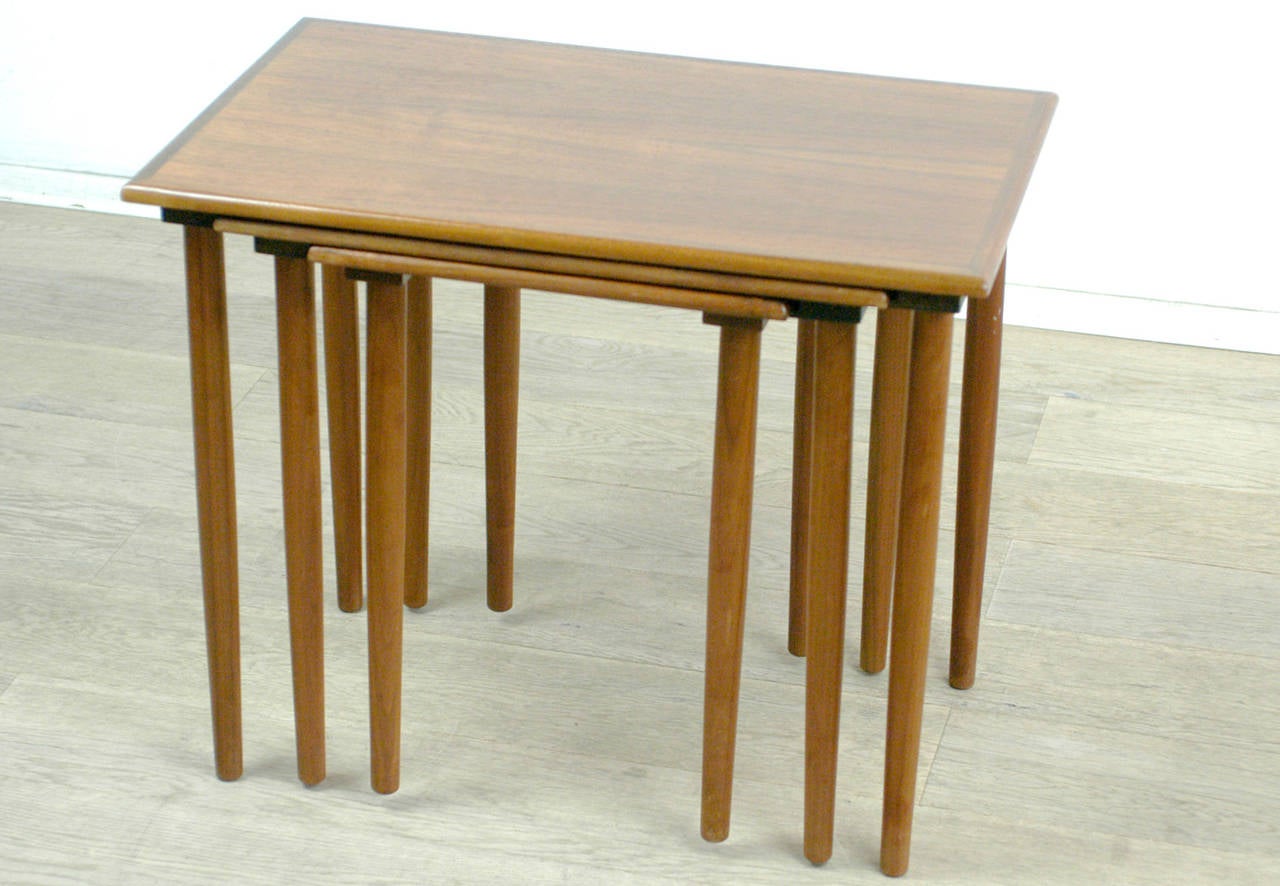 Charming Scandinavian Modern nesting tables, perfect for any interior!