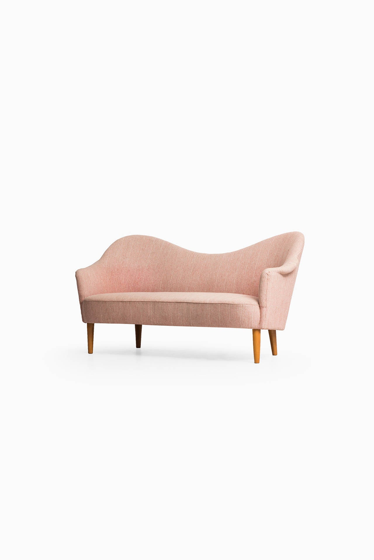 Mid century sofa model Samspel designed by Carl Malmsten. Produced by O.H Sjögren in Tranås, Sweden.