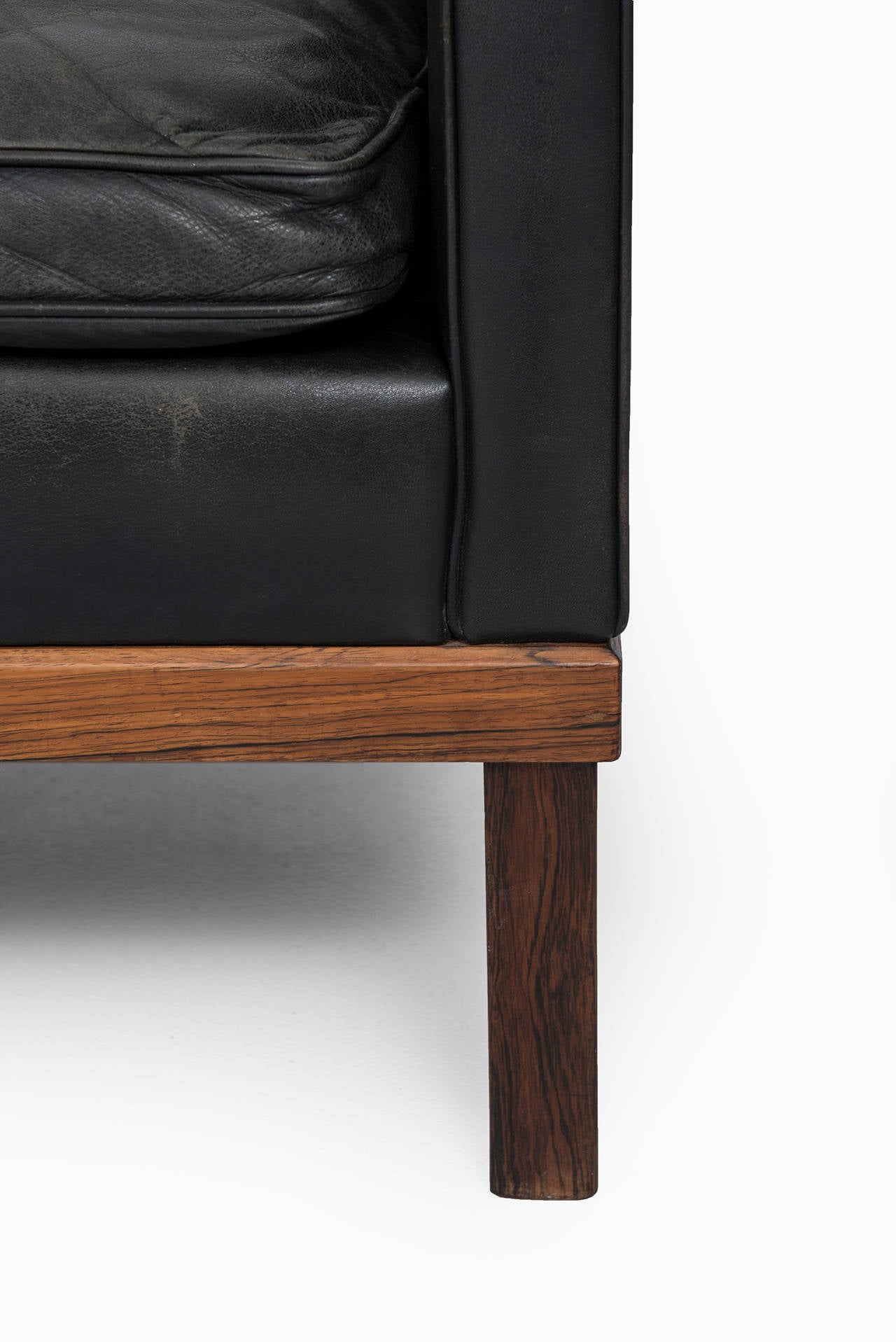 Mid-Century Modern Ib Kofod-Larsen leather sofa by OPE in Sweden