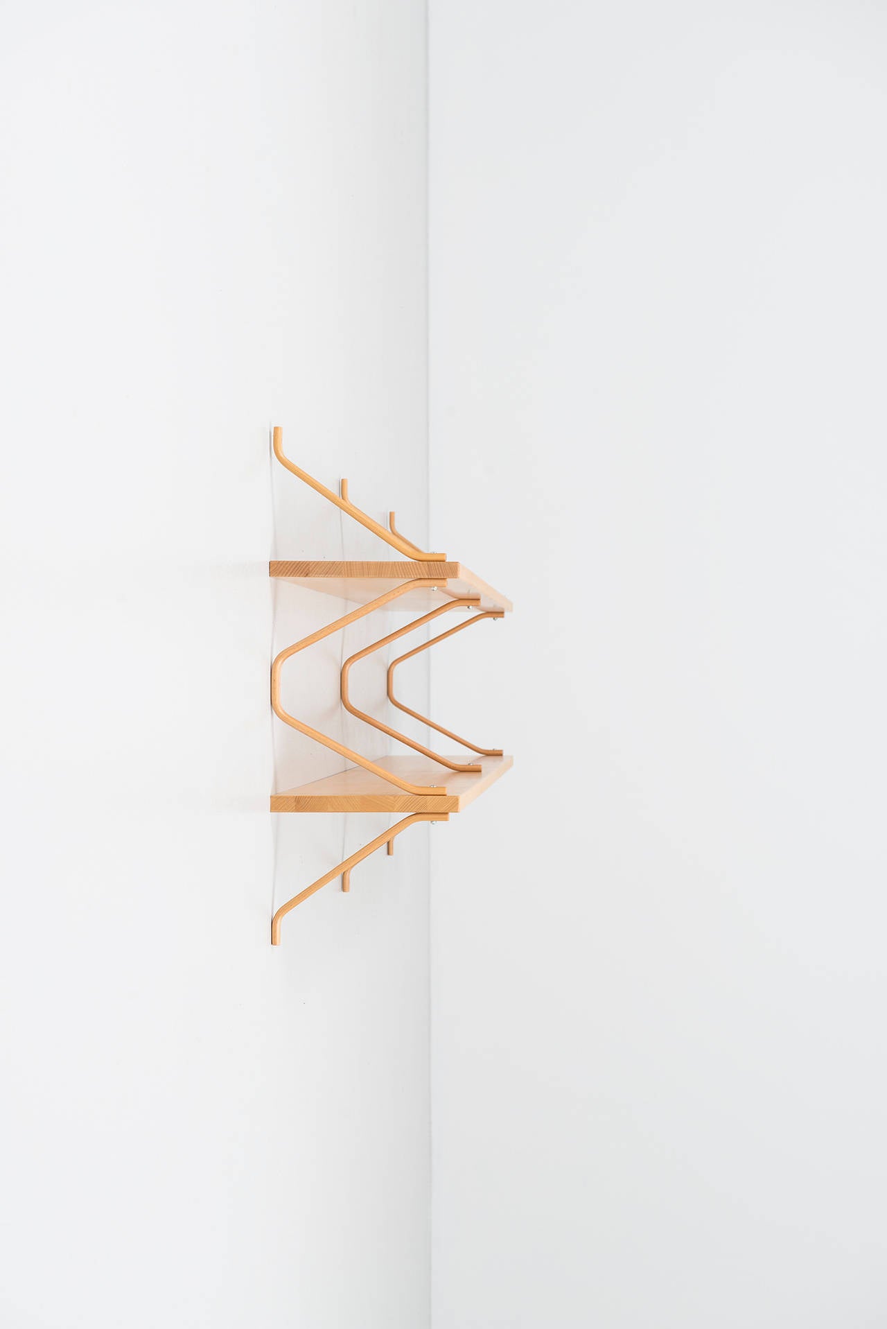 Beech Bruno Mathsson wall shelf model Mi 1050 by Bruno Mathsson International