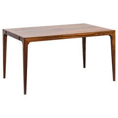 Poul Hundevad dining table in rosewood by Poul Hundevad & Co in Denmark