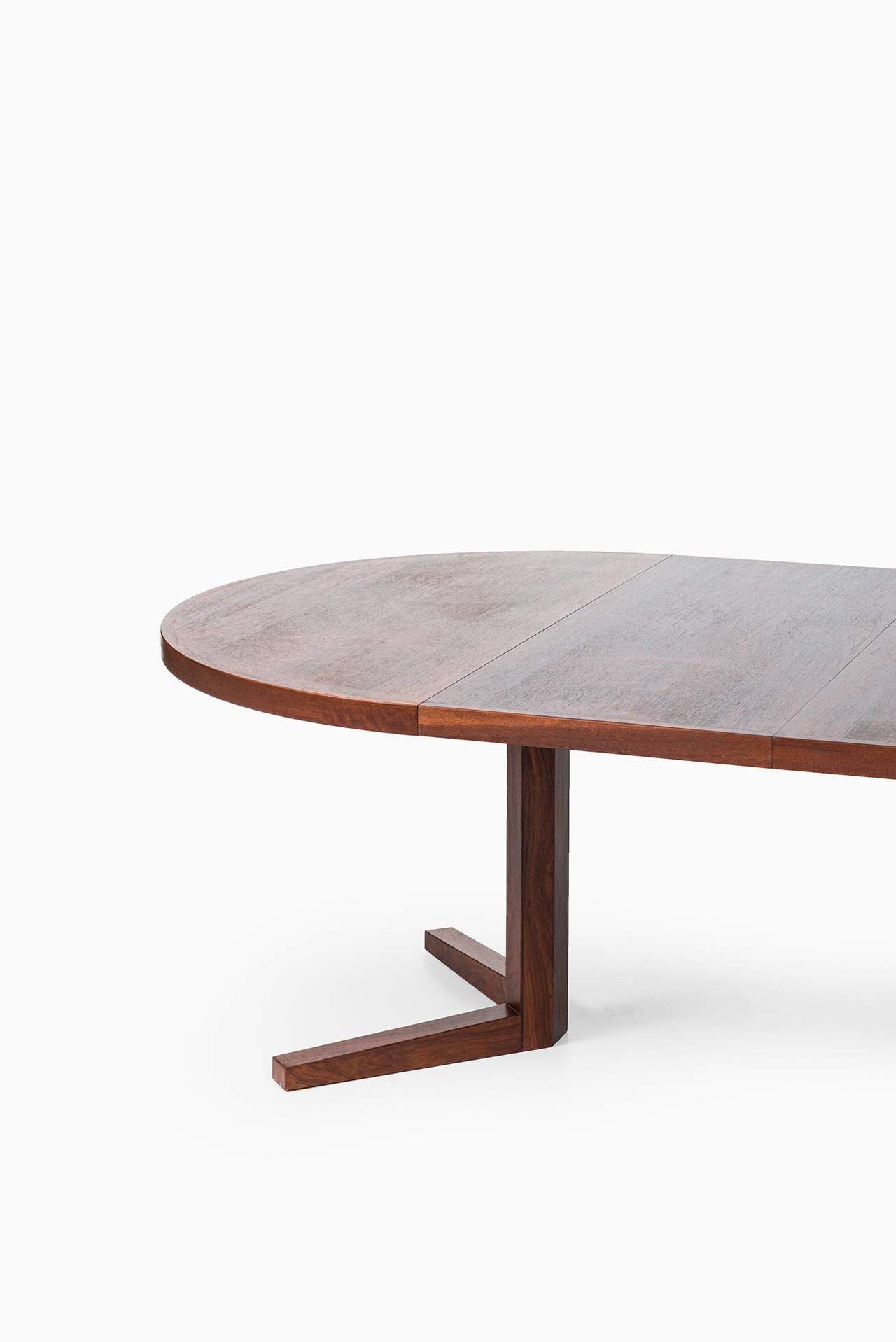 John Mortensen dining table in rosewood by Heltborg møbler in Denmark 2