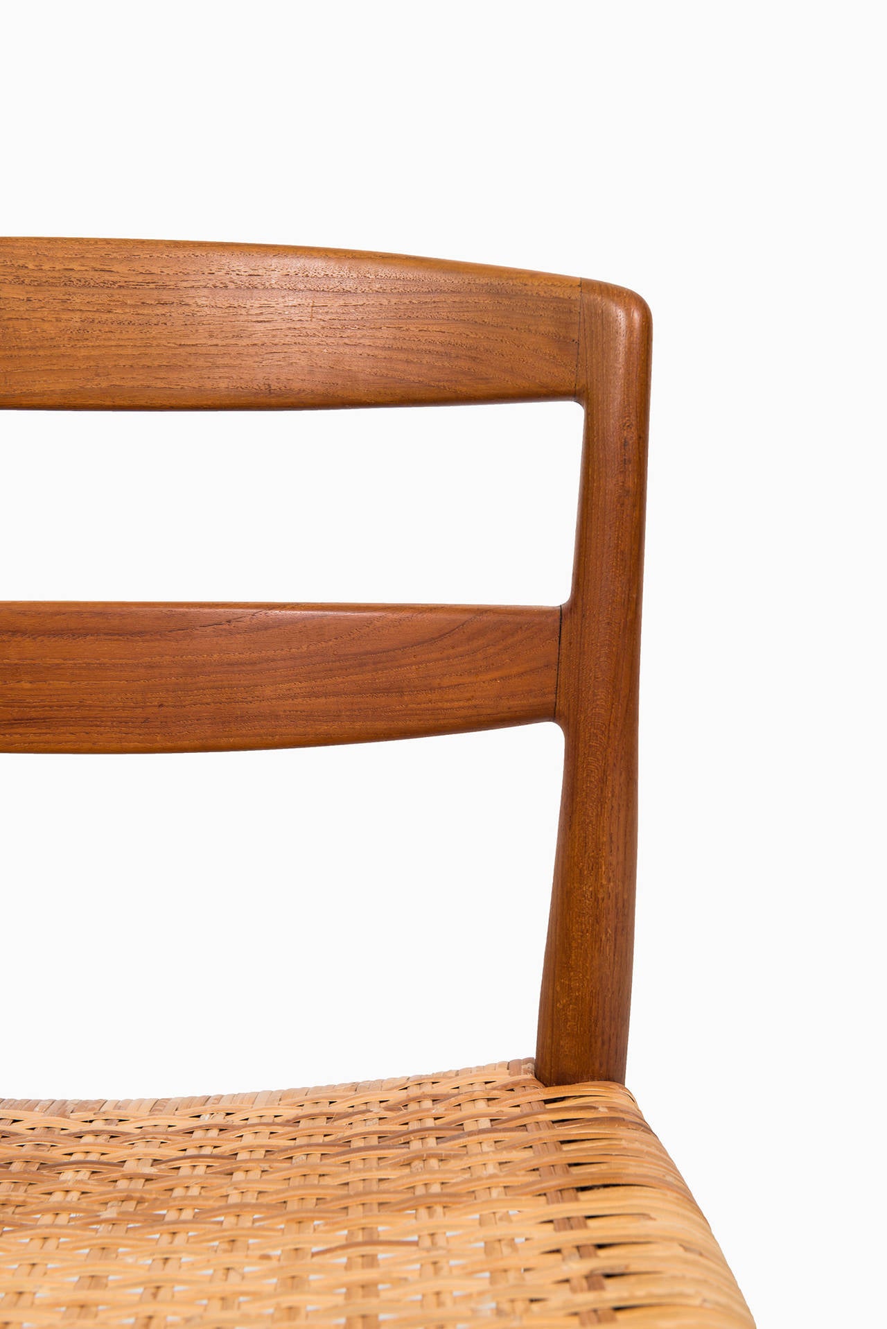 Danish Aksel Bender Madsen and Ejnar Larsen Dining Chairs by Willy Beck in Denmark