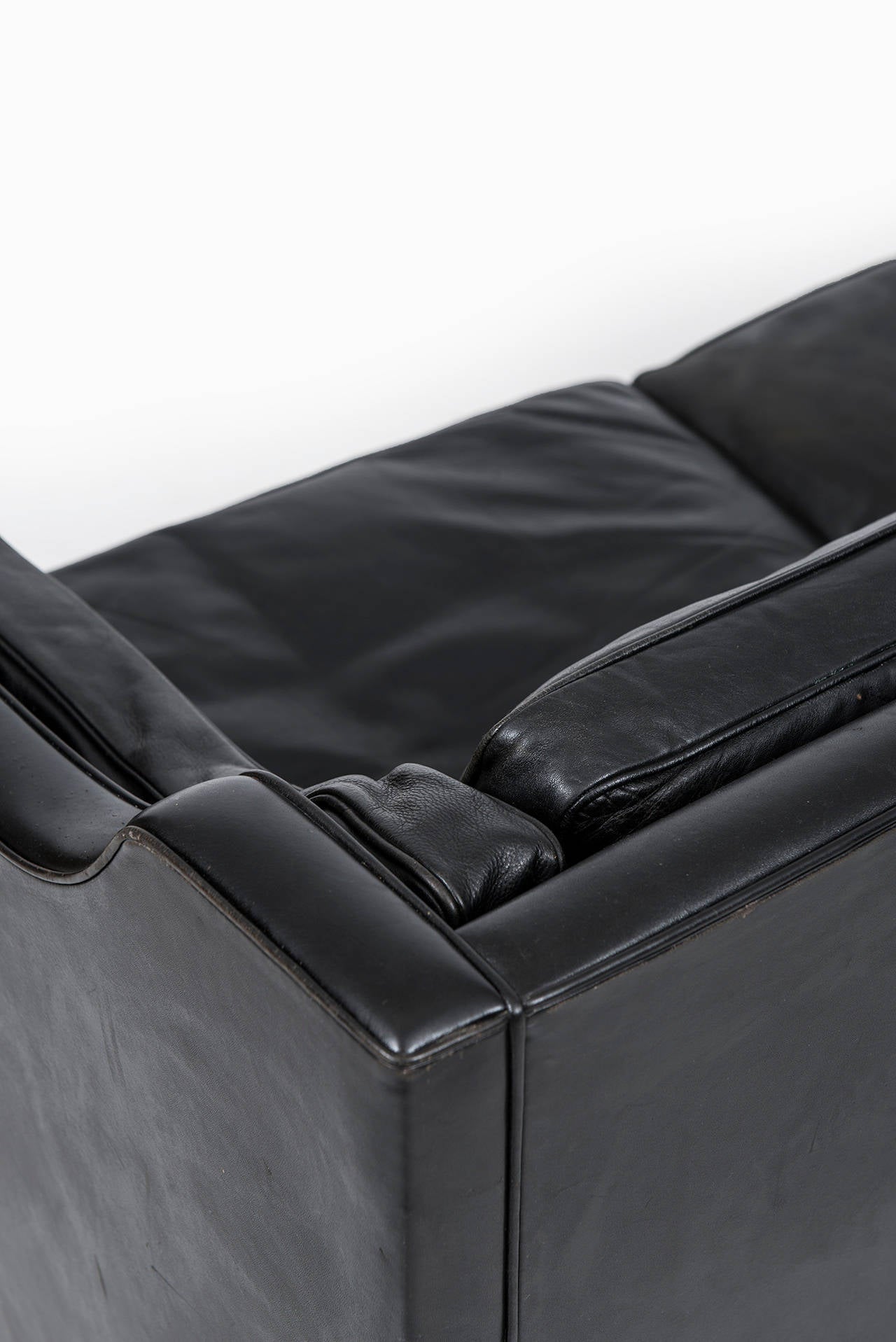 Børge Mogensen 2213 Leather Sofa by Fredericia Stolefabrik in Denmark 2