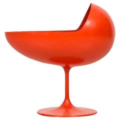 Magazine Table in Red Fiberglass 7