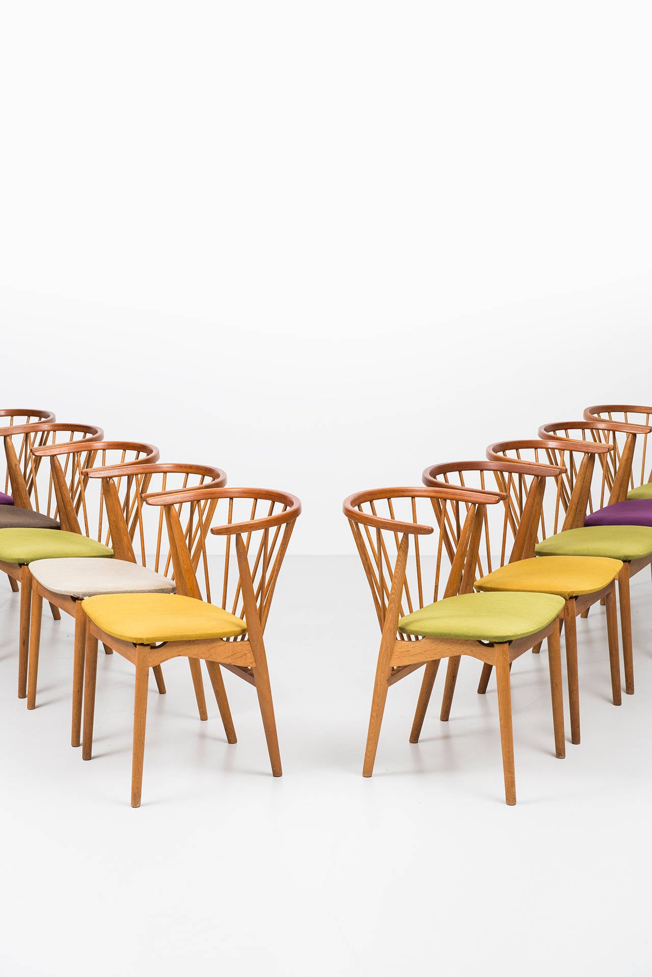 Rare set of ten dining chairs model nr six designed by Helge Sibast. Produced by Sibast møbelfabrik in Denmark.
