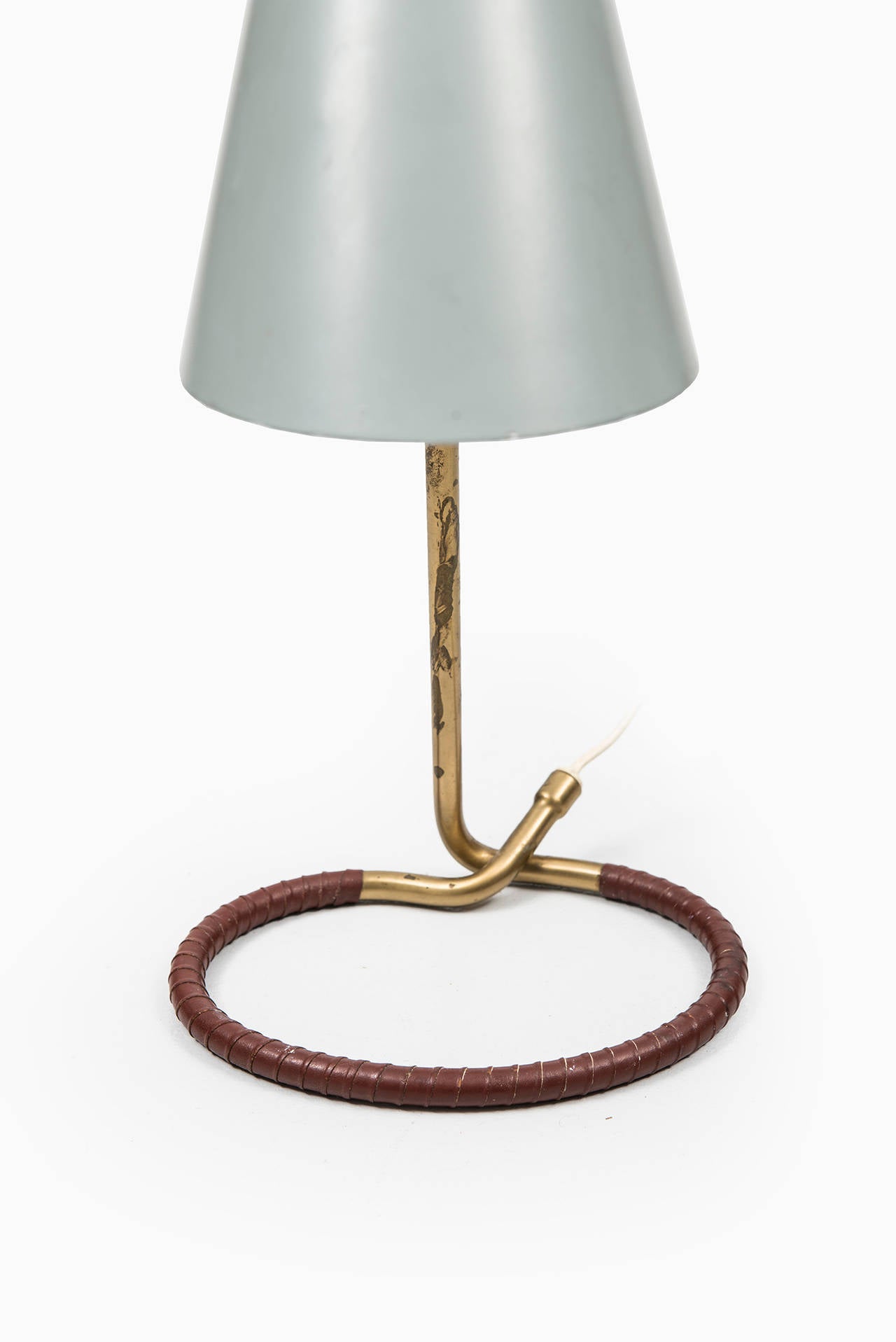Mid-Century Modern Hans Bergström Table Lamp Model No. 711 by Ateljé Lyktan in Åhus, Sweden