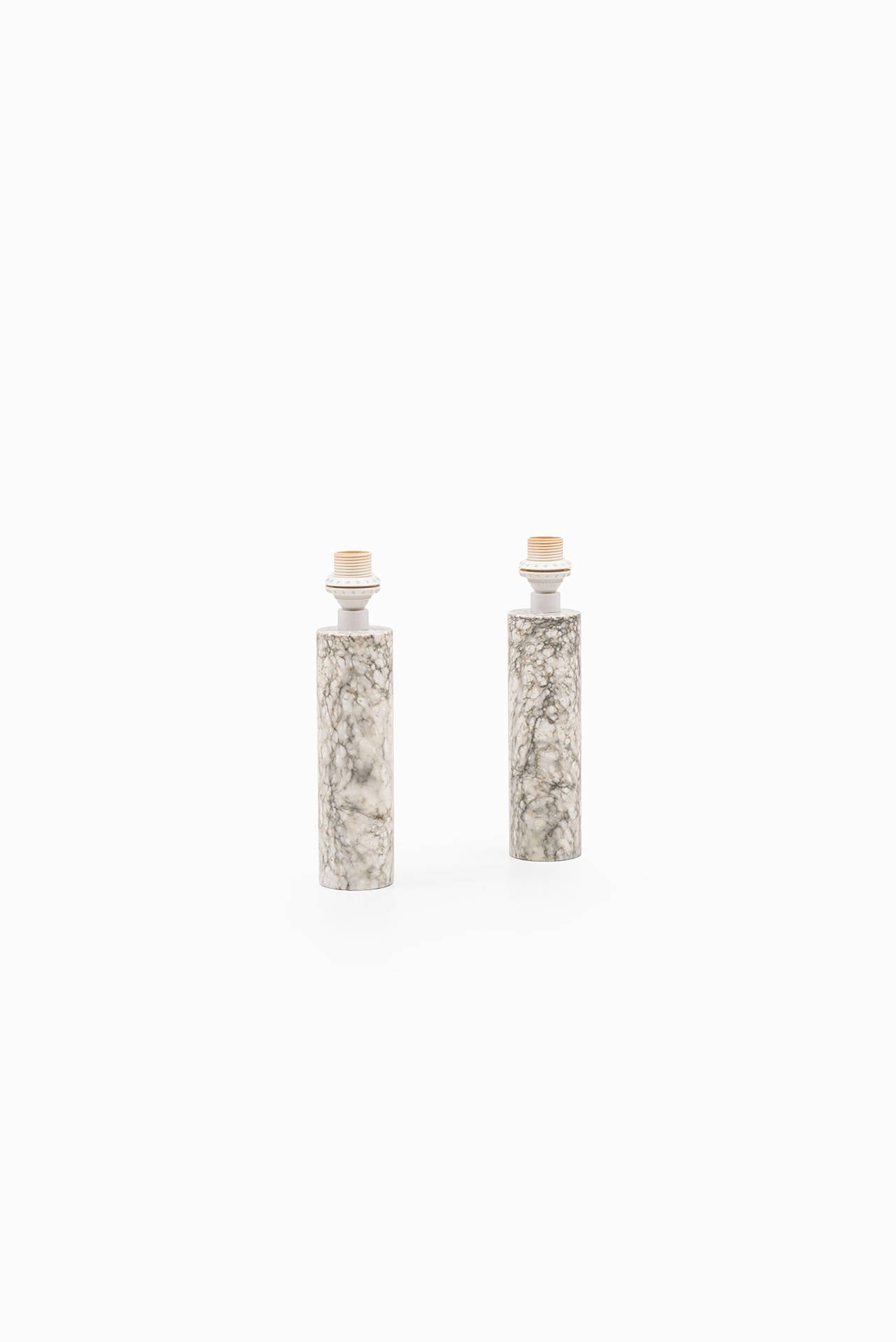 Mid-Century Modern Pair of Cylinder Table Lamps in Marble Produced in Italy