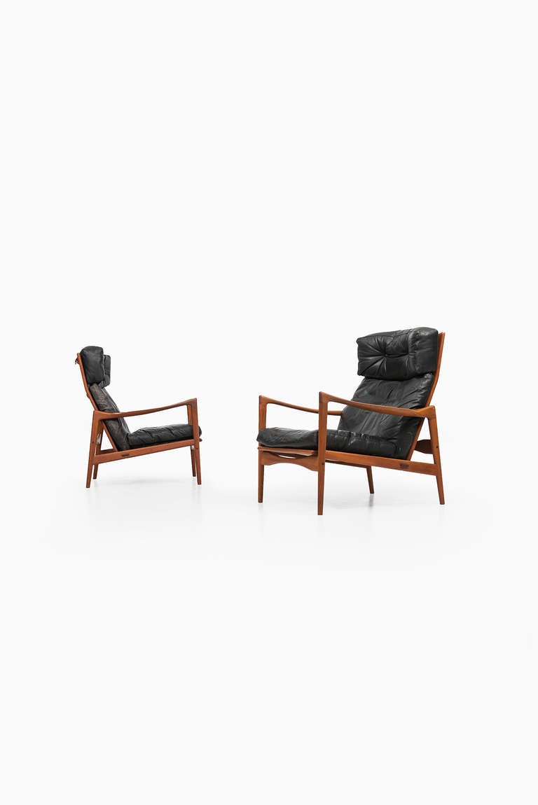 Mid-Century Modern Ib Kofod-Larsen easy chairs model Örenäs produced by OPE in Sweden