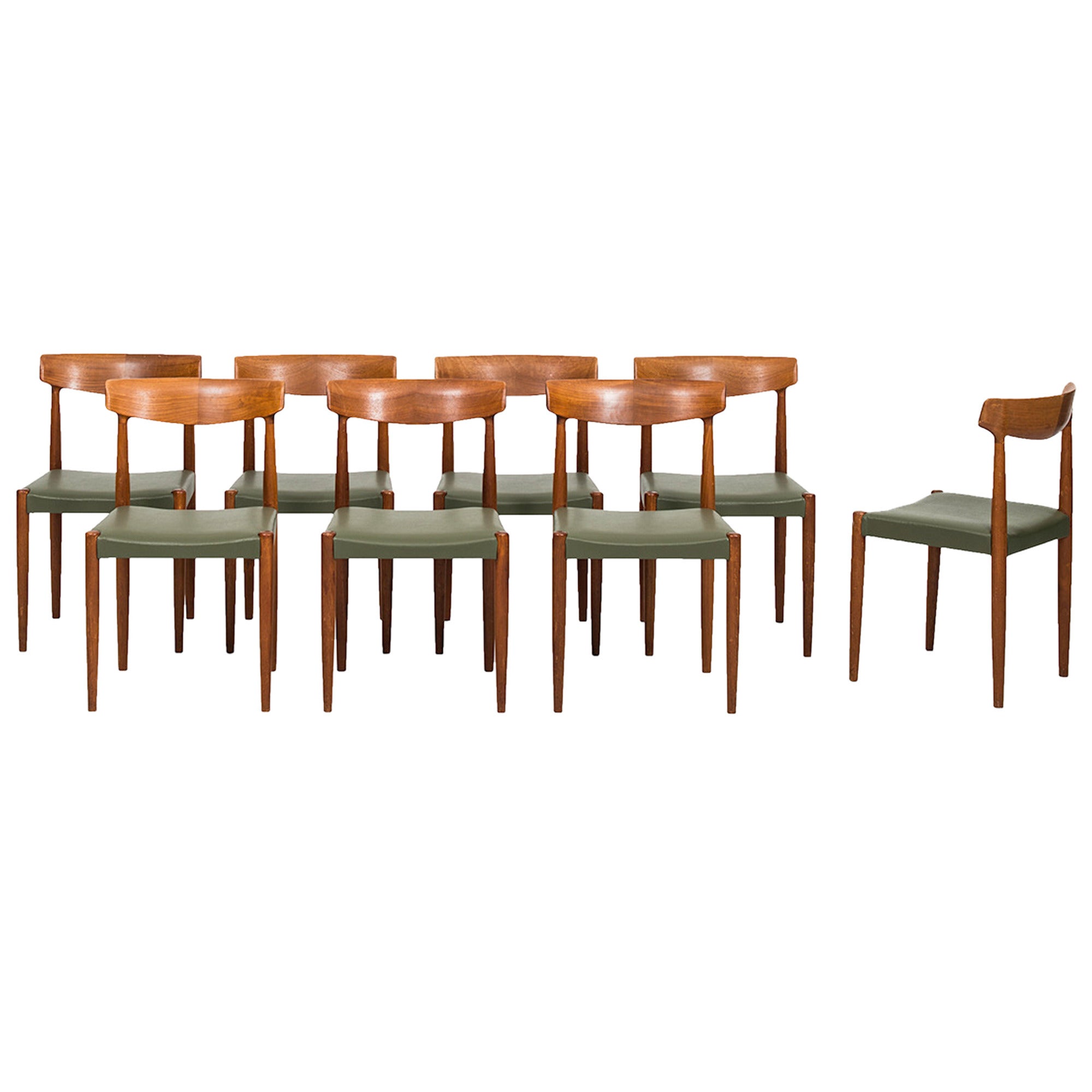 Knud Færch Dining Chairs Model 343 by Slagelse Møbelfabrik in Denmark