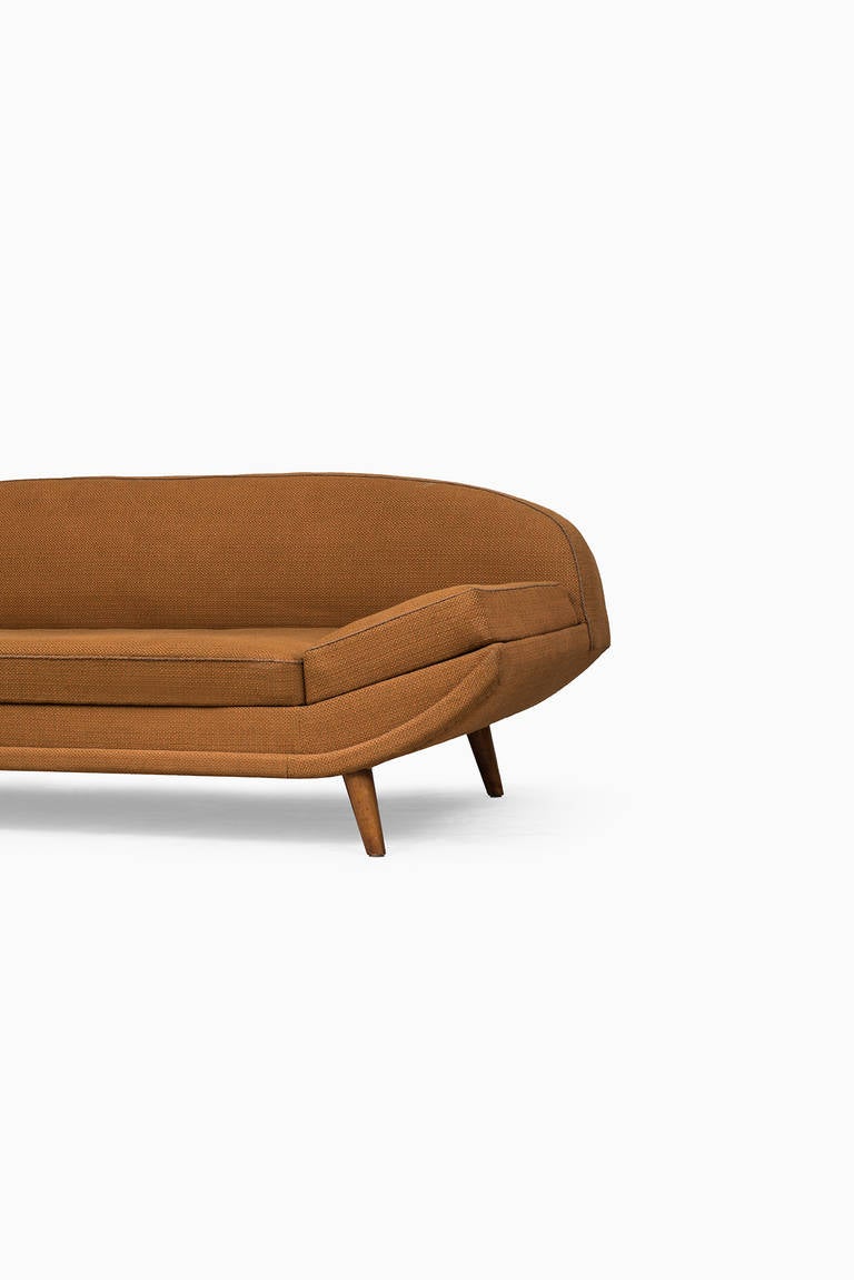 Swedish Folke Jansson Sofa or Daybed by SM Wincrantz in Sweden