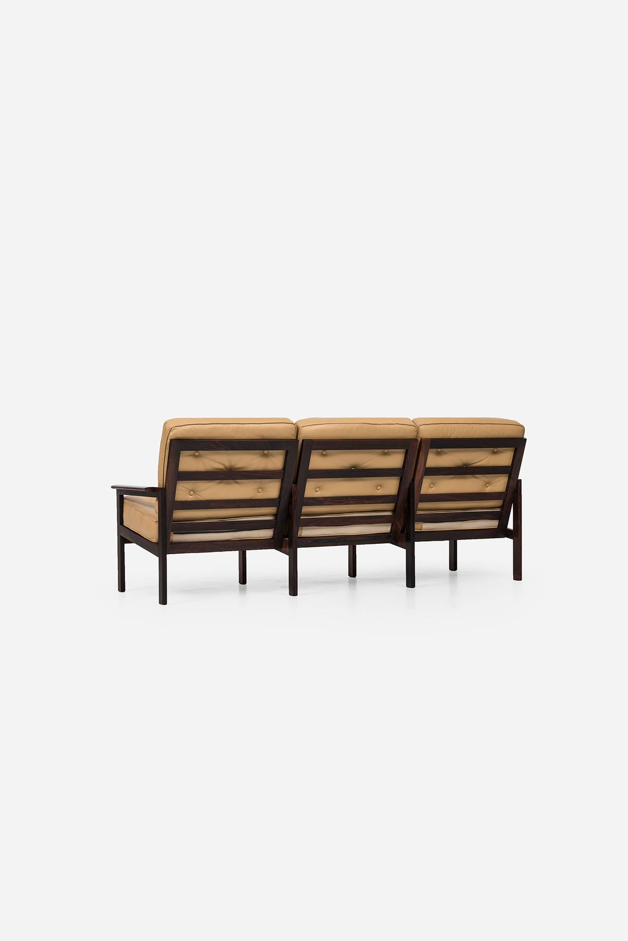 Illum Wikkelsø sofa model Capella by Niels Eilersen in Denmark 1