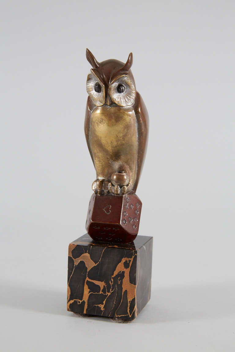 Beautiful polychrome bronze  owl sitting on a cube 
signed M.Bouraine
marble base 7x7x7 cm
