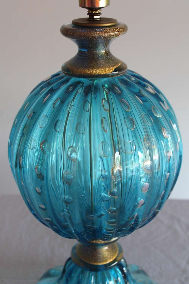 Hand-Crafted Italian Table Lamp in Blown Murano Glass, Attributed to Seguso, 1960s