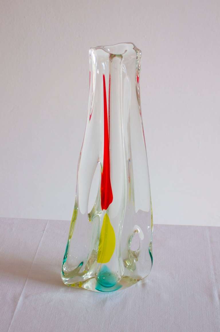 Italian Venetian, Colorful Vase, Blown Murano Glass, attributed to Cenedese 1960s. 
It is a magnificent portrait, having a very special modern design, colorful, in yellow, green, red and transparent; this magnificent vase, is entirely handcrafted in