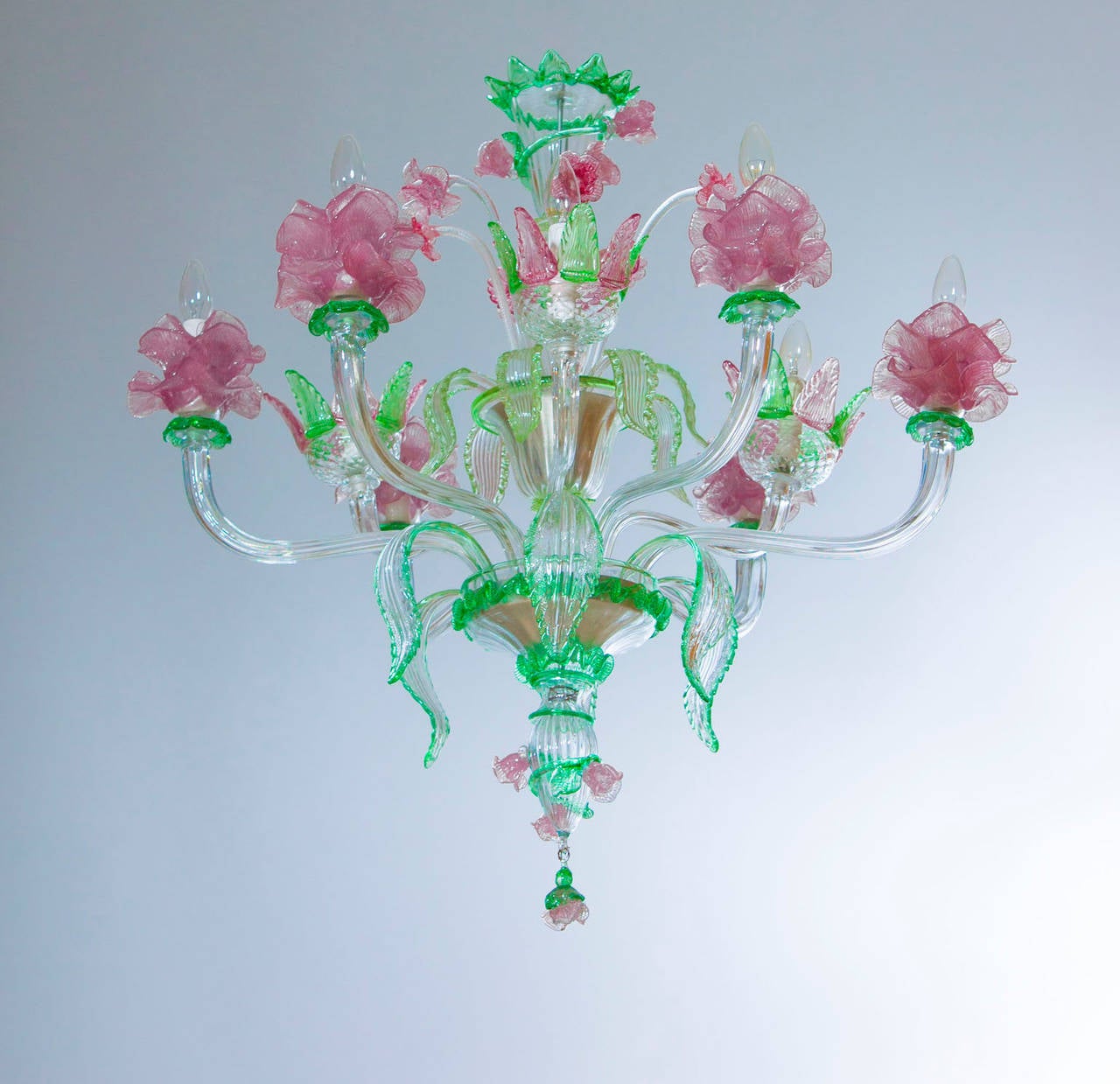 Handgefertigtes italienisches „Flower“  Muranoglas-Kronleuchter in Grün und Rosa, 1990er Jahre (Art déco) im Angebot