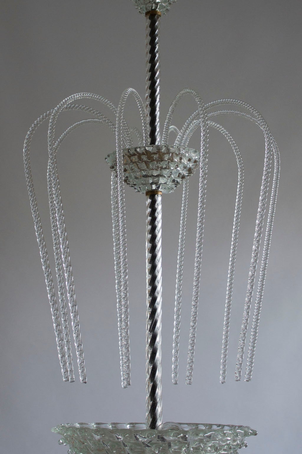 Timeless Suspension Fixture with Blown Murano Glass in Clear Hue 1940s Italy In Excellent Condition For Sale In Villaverla, IT