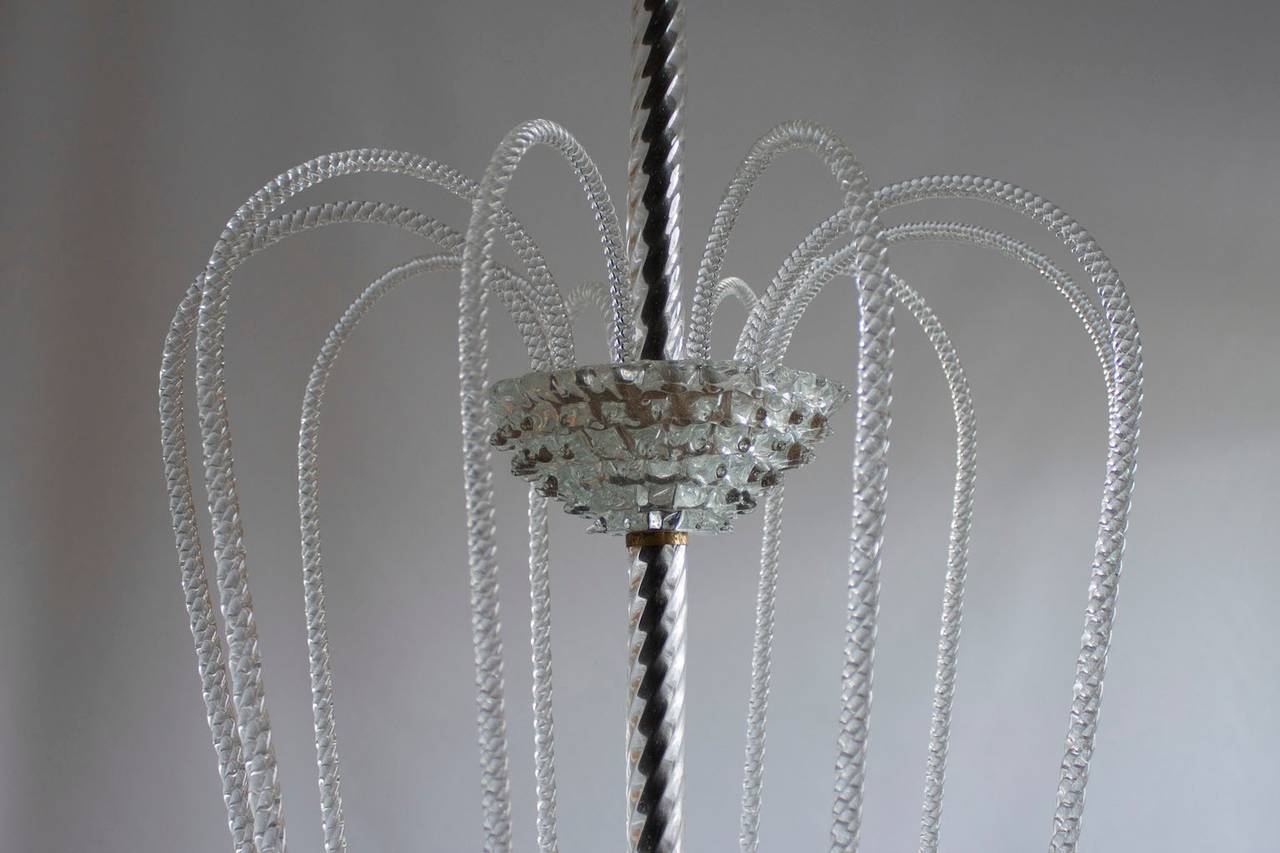 Metà XX secolo Sospensione senza tempo con vetro soffiato di Murano in tonalità chiara 1940 Italia in vendita