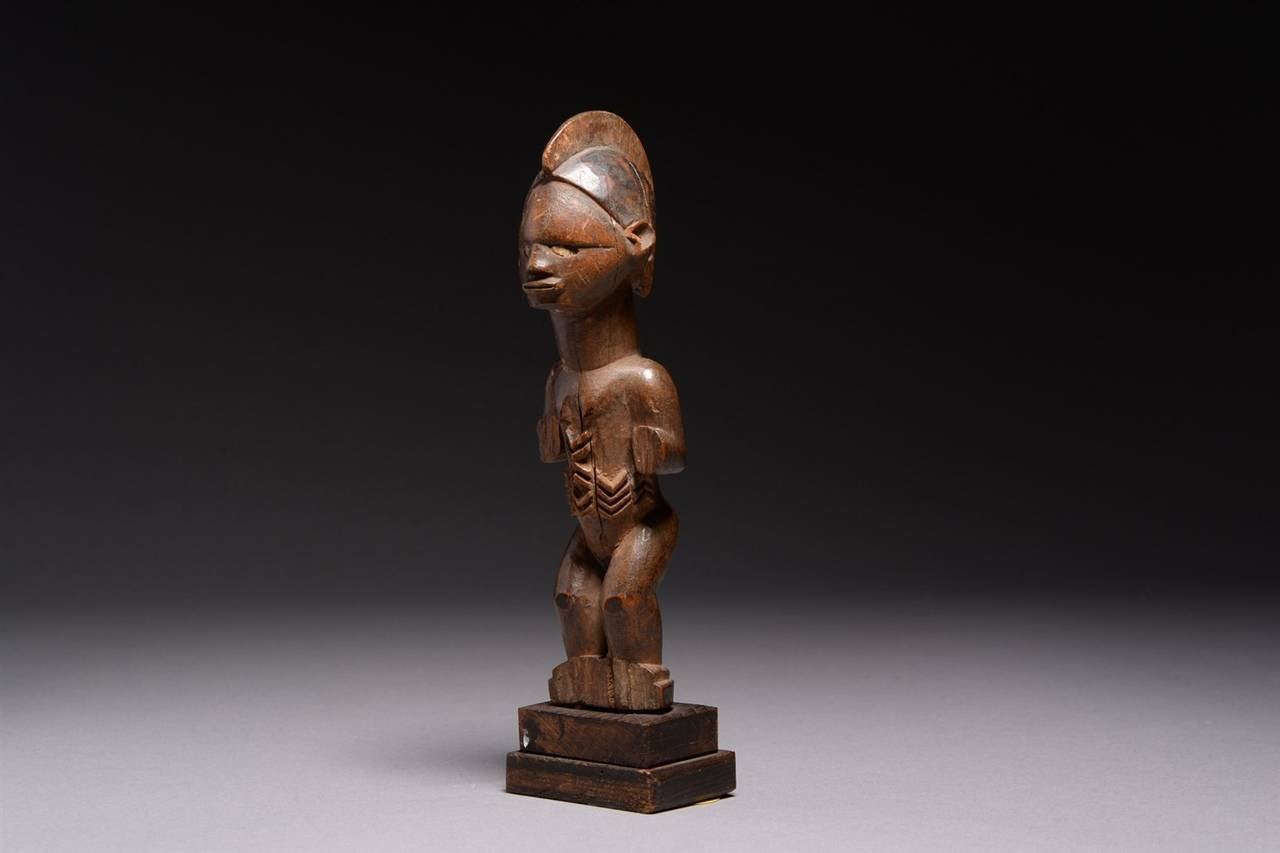 Central African Tribal Wooden Bembe Figure, Early 20th Century In Good Condition In London, GB