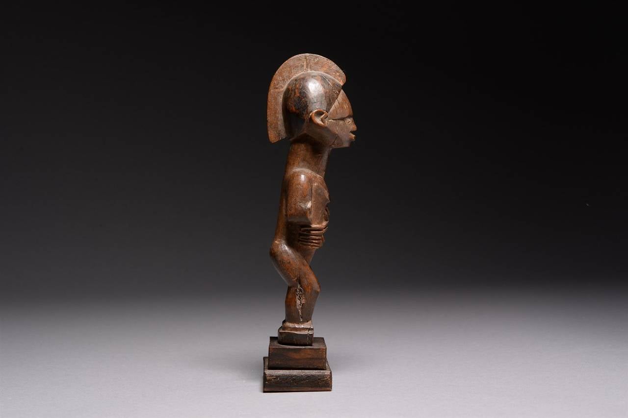 Central African Tribal Wooden Bembe Figure, Early 20th Century 3