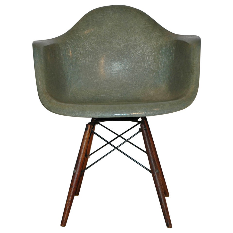 Swivel Armchair by Charles and Ray Eames, Zenith For Sale