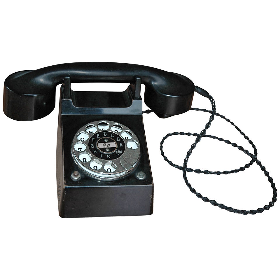 Bauhaus telephone by Fuld