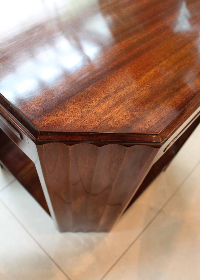 Mid-20th Century Art Deco Side Table For Sale