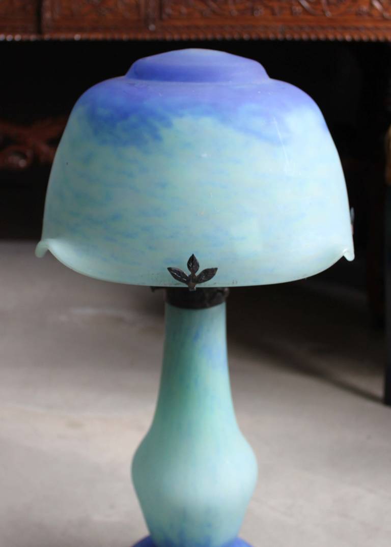 French Glass Table Lamp, Signed Daum For Sale