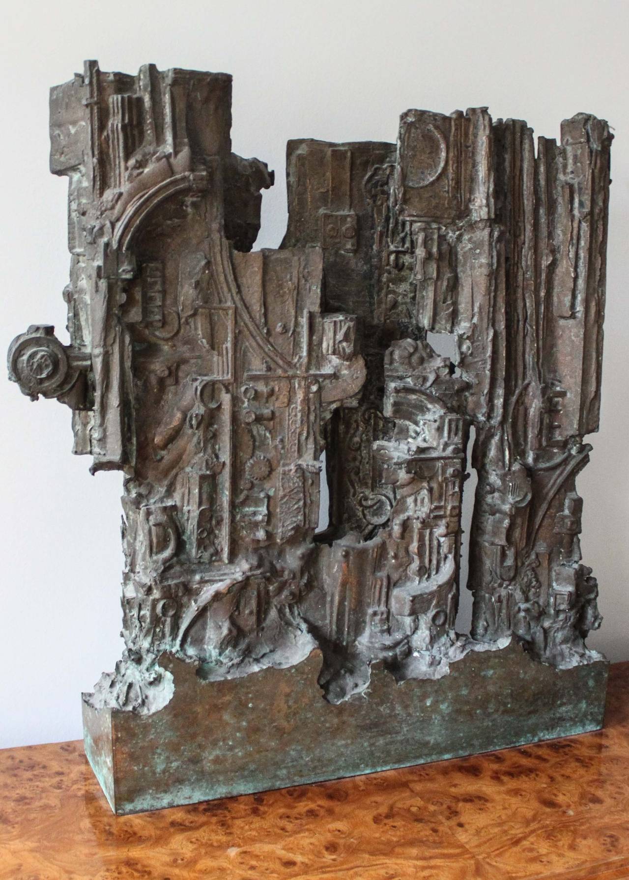 Brutalismo Scultura astratta brutalista in vendita
