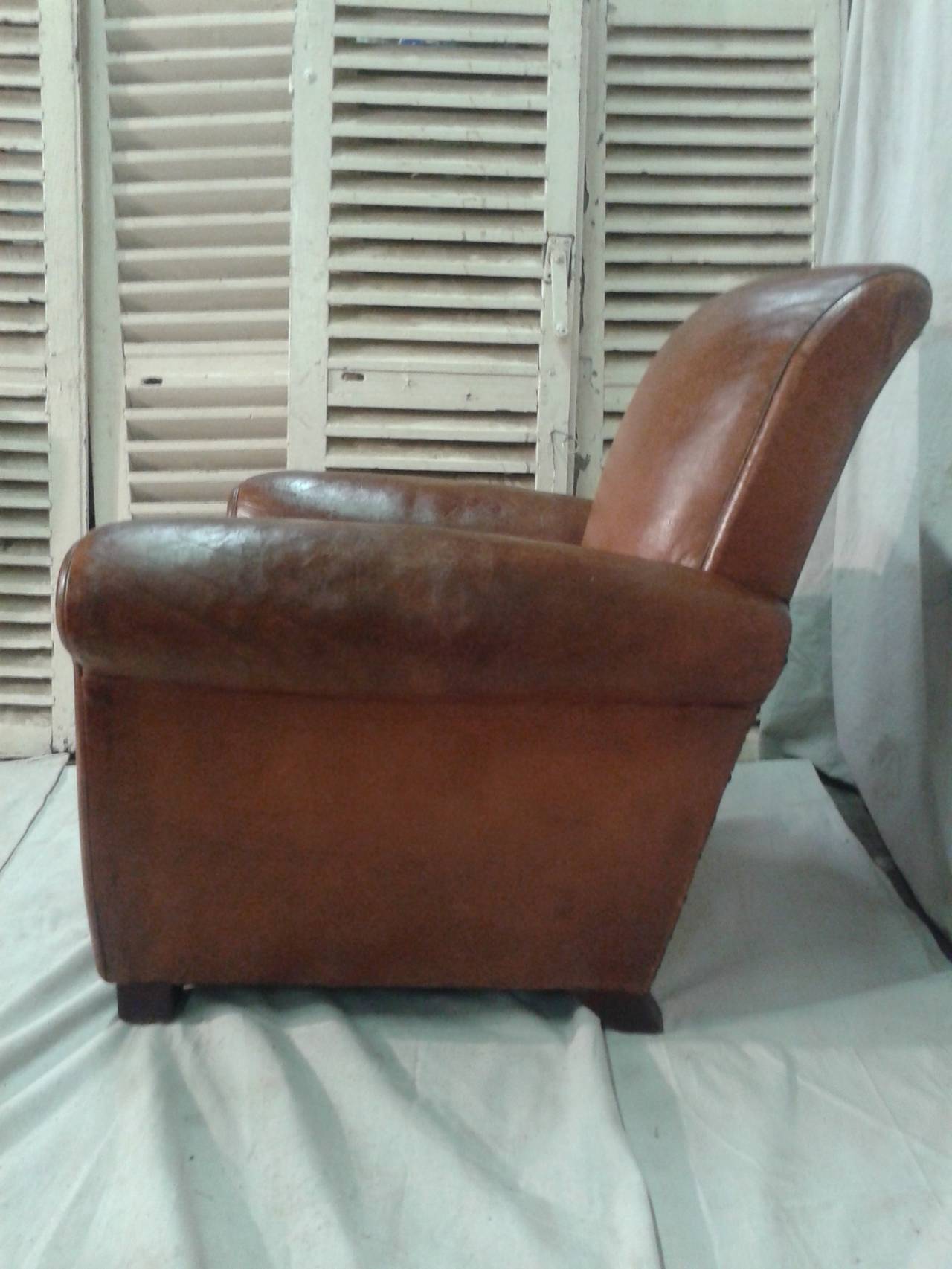 Mid-Century Modern Pair of Club Leather Chairs