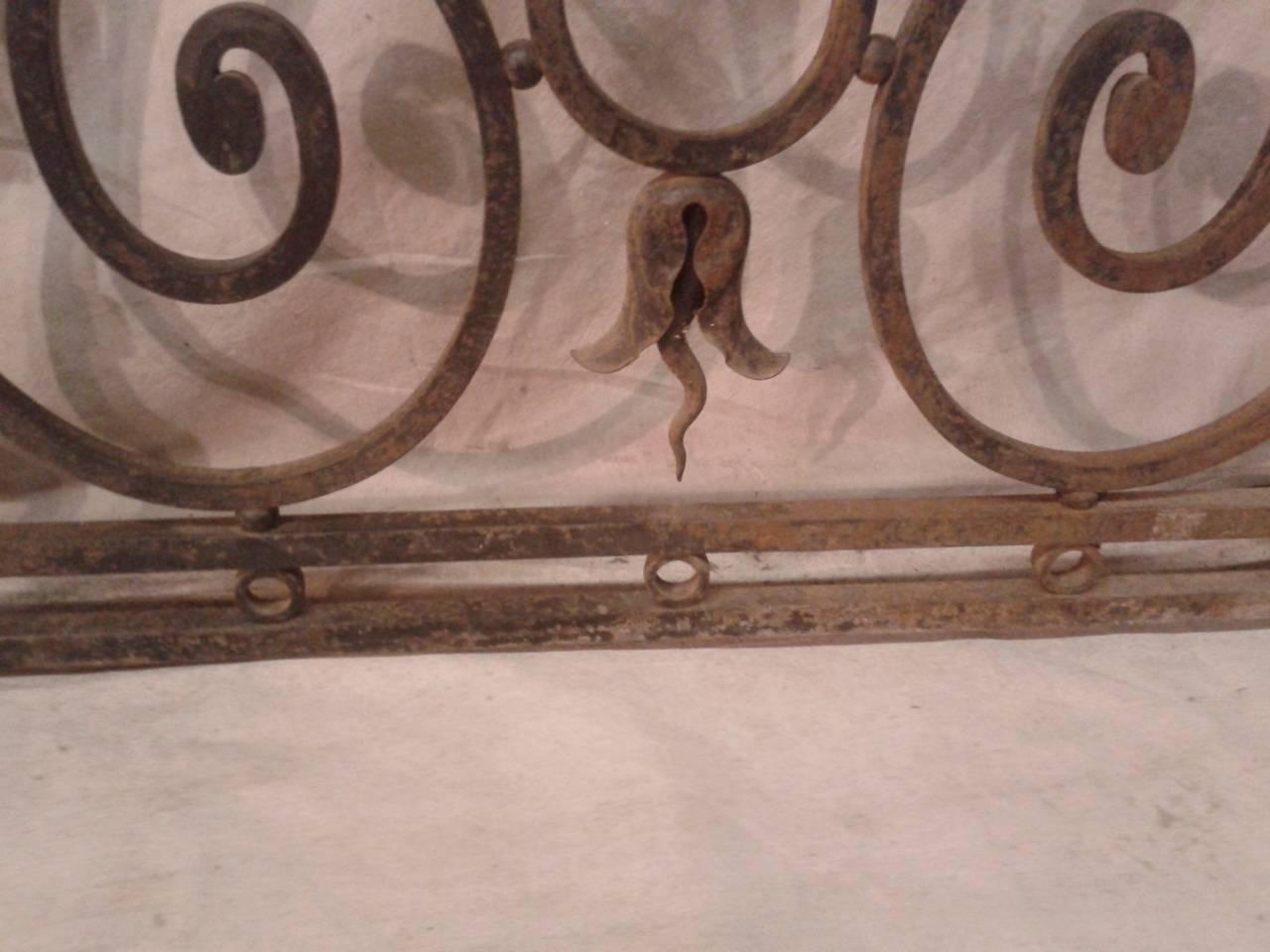 Set of Six 19th Century Iron Gates In Good Condition In Stockbridge, GA