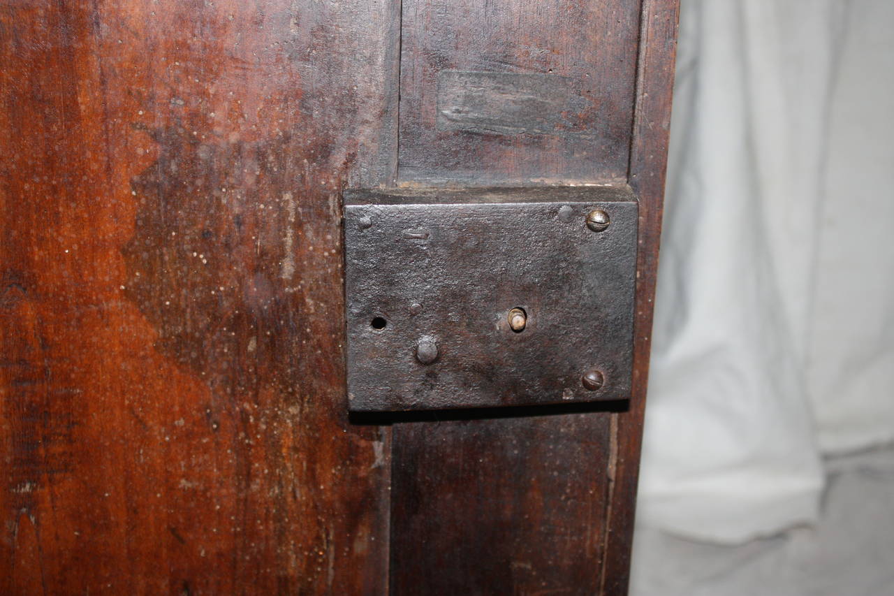 Walnut Magnificent 18th Century Cabinet 