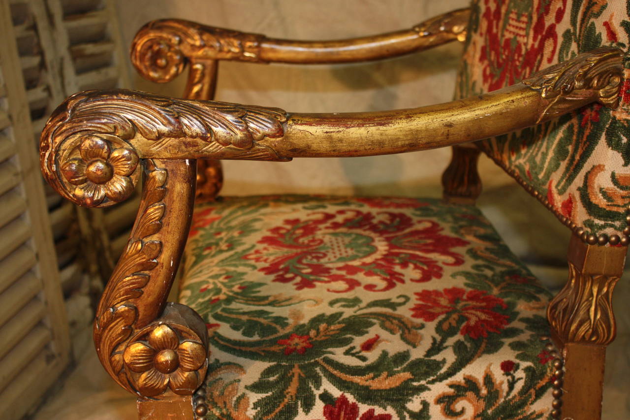 Baroque 18th Century Italian Giltwood Armchairs For Sale
