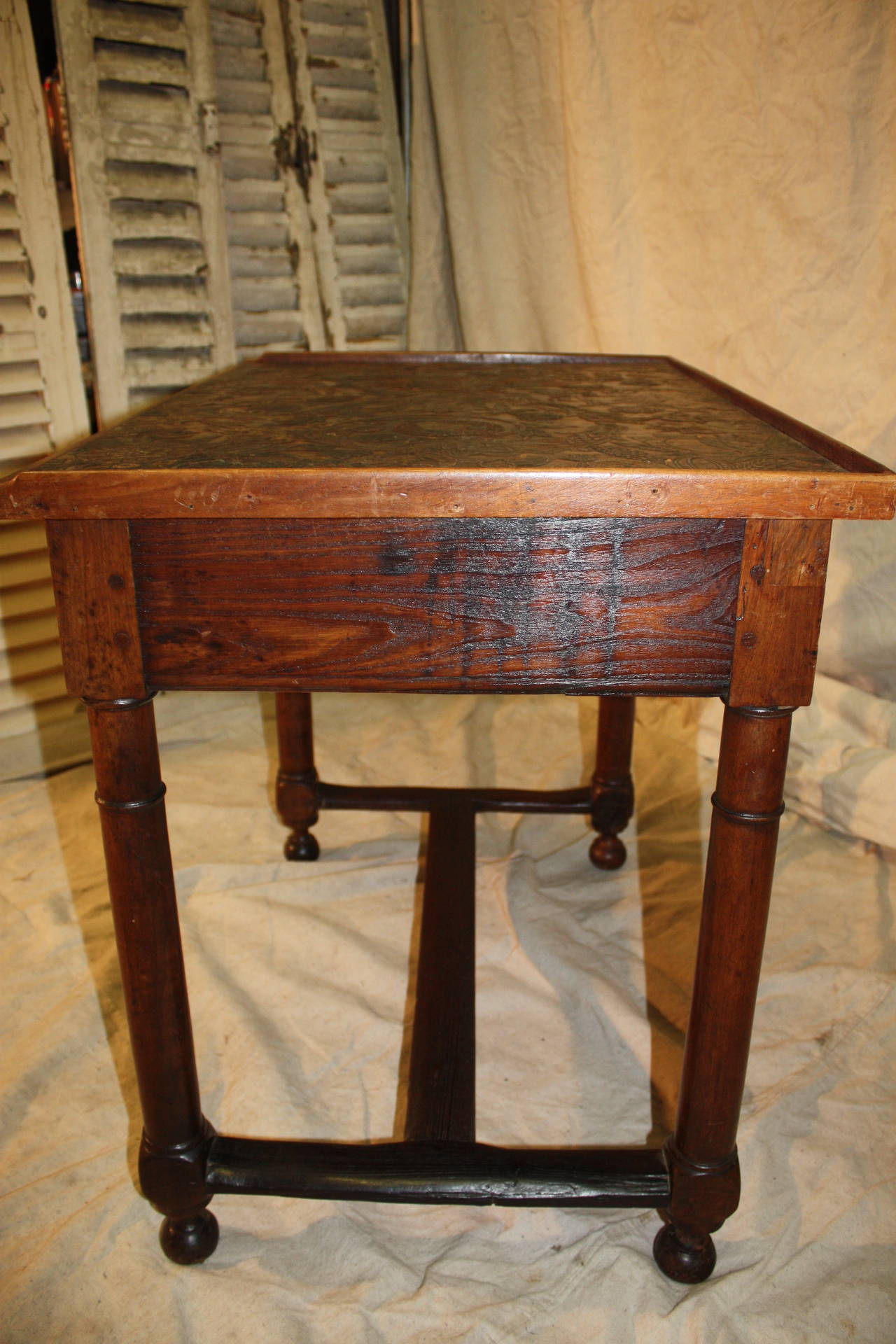 Leather Superb 19th Century Writing Table