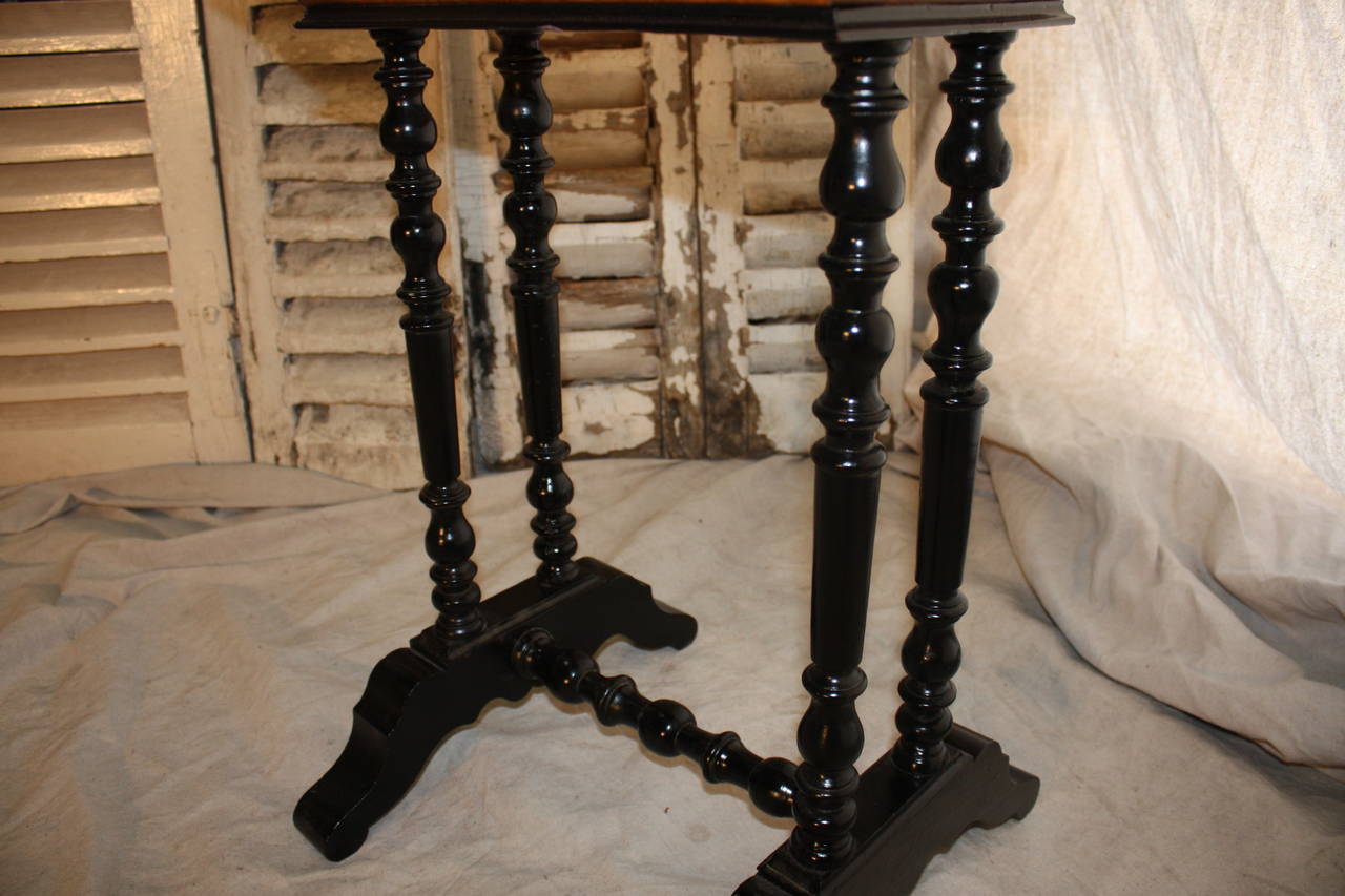 Charming 19th Century French Side Table For Sale 1