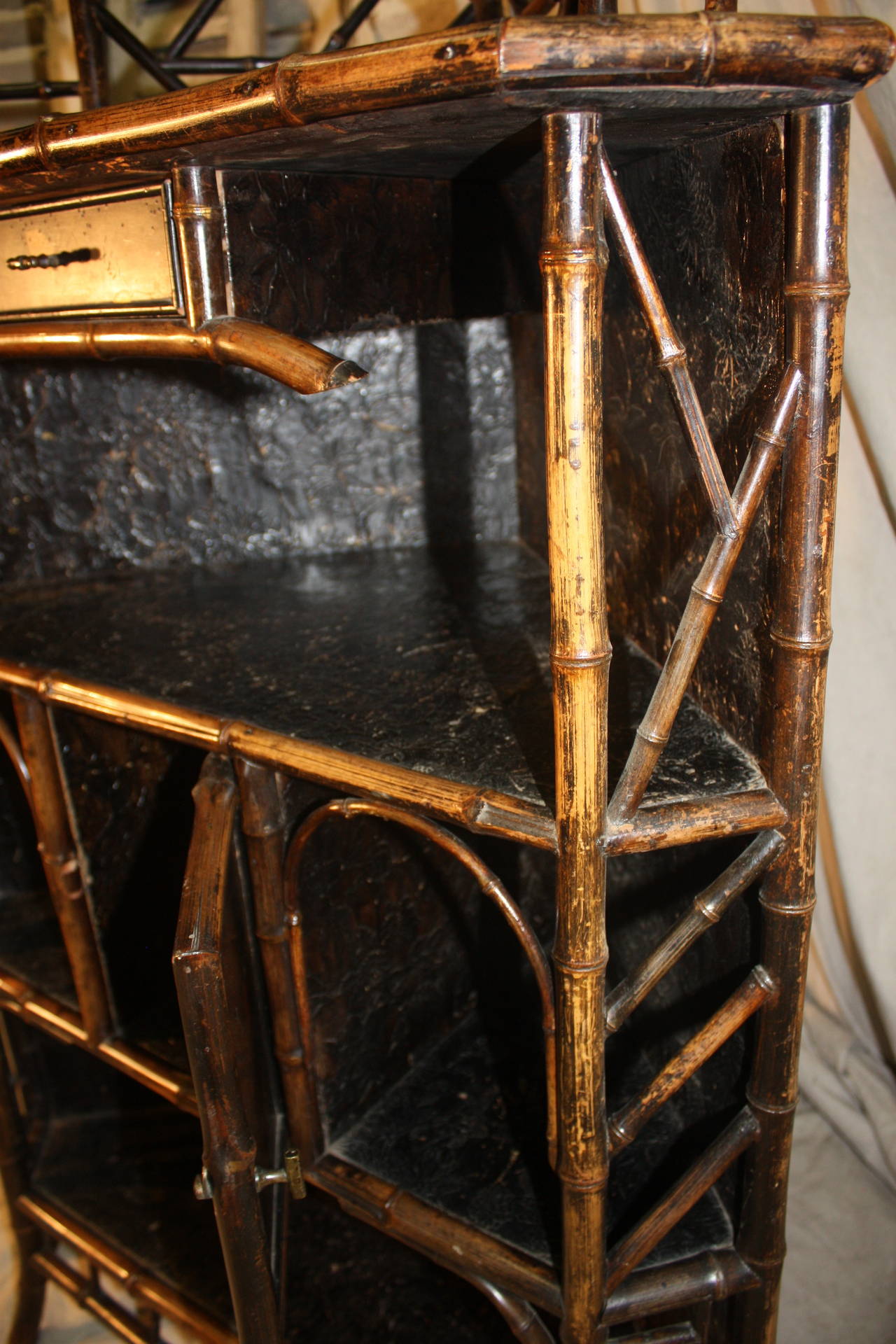 19th Century Chinoiserie Bamboo Corner Cabinet In Fair Condition For Sale In Stockbridge, GA