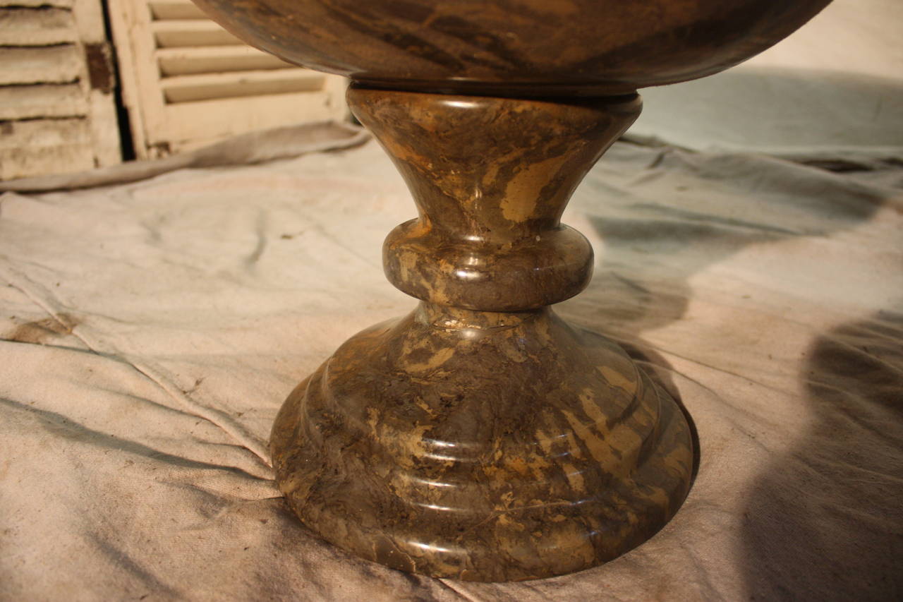 Mid-20th Century Marble Urn For Sale 2