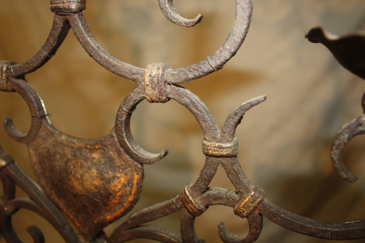Pareja de Candelabros Franceses de Hierro del Siglo XIX Francés en venta