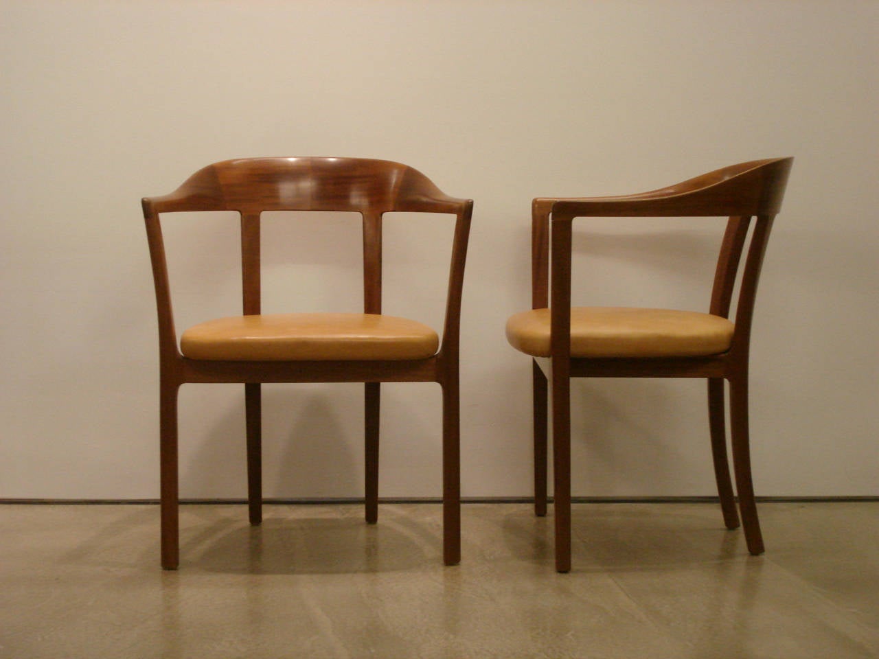 Ole Wanscher, Set of Four 1958 Armchairs in Mahogany and Original Leather Seats For Sale 2