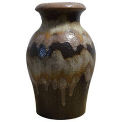 Brown Vase in Ceramic