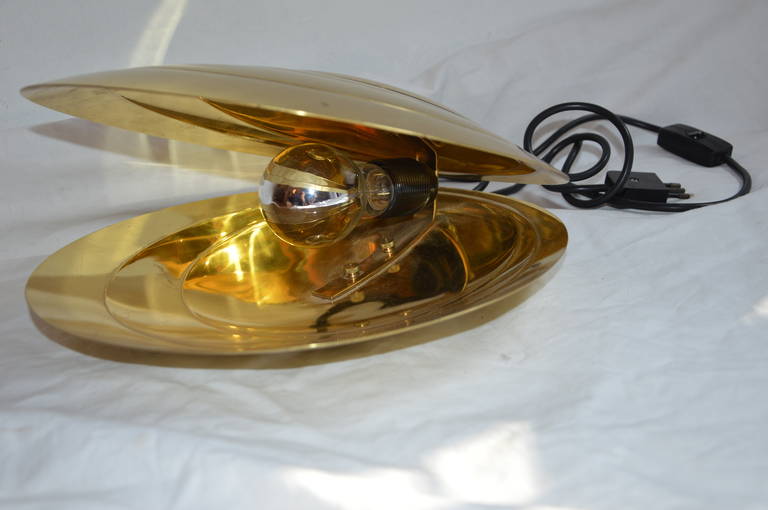 Table Lamp 
Brass, Italy, circa 1980