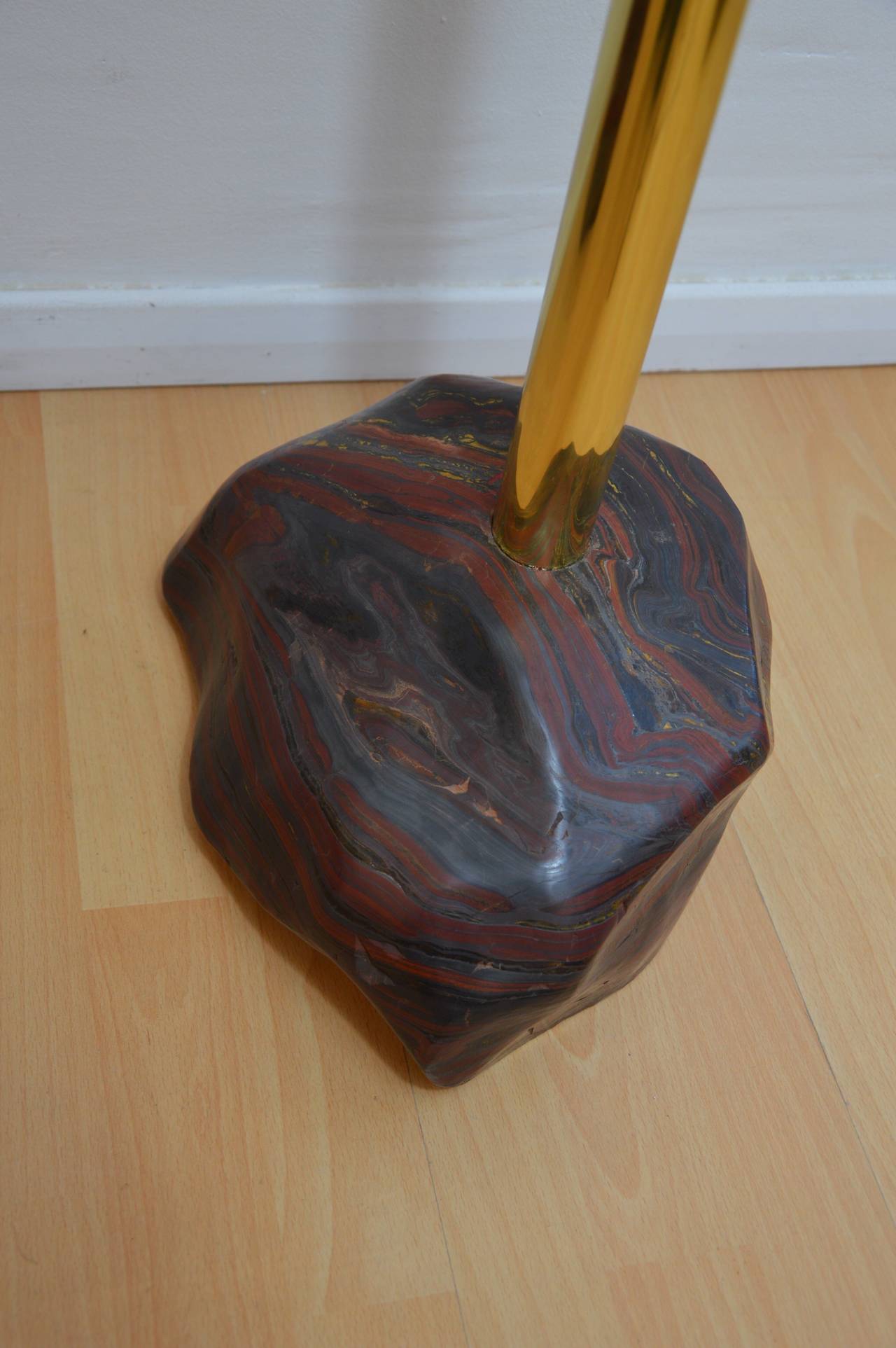 Contemporary Pair of pedestals tables in brass with striped iron stone from Madagascar feet For Sale